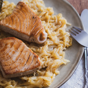 Tonno con cipollata in agrodolce – Thunfisch mit süß-sauren Zwiebeln